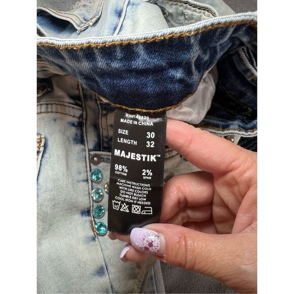 Majestik Jeans Mens Size 30/32 Light Wash Blue Slim Straight Studded Distressed - Picture 8 of 12